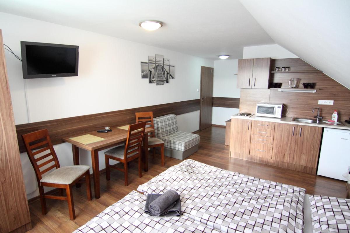 Apartmanovy Dom Stela Apartment Besenova Ngoại thất bức ảnh