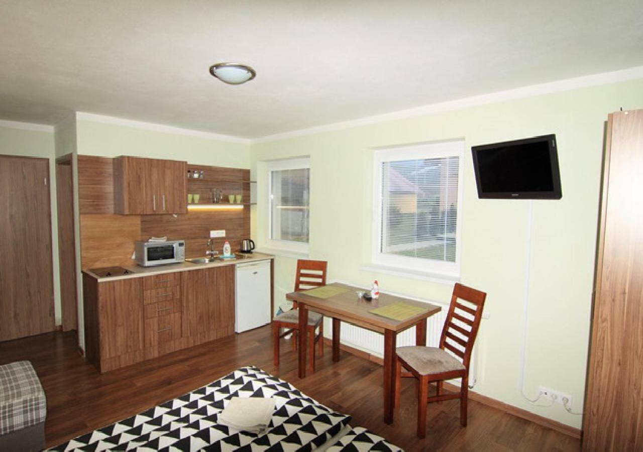 Apartmanovy Dom Stela Besenova Ngoại thất bức ảnh
